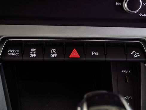 Used 2025 Audi Q3 2.0T Premium AWD/4WD image 21
