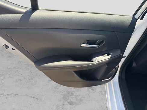 Used 2023 Nissan Sentra SV w/ All-Weather Package FWD image 16