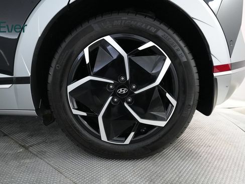 Used 2024 Hyundai Ioniq 5 Limited RWD image 9