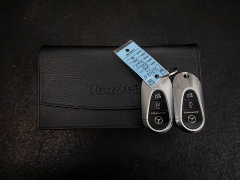 Used 2022 Mercedes-Benz SL 63 AMG 4MATIC image 51