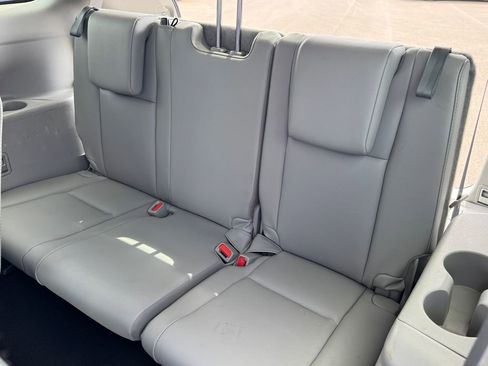 Used 2019 Toyota Highlander Limited Platinum AWD/4WD image 13