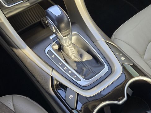 Used 2016 Ford Fusion SE w/ Equipment Group 502A image 23