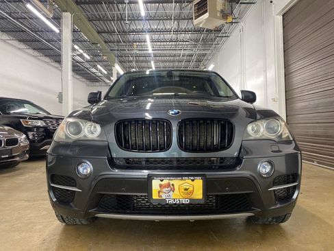Used 2011 BMW X5 xDrive35d image 2