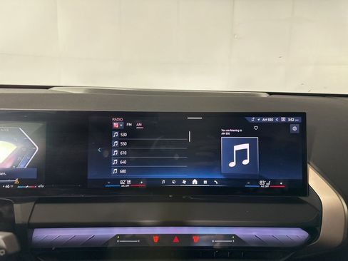 Used 2025 BMW X3 xDrive30i w/ Convenience Package image 12