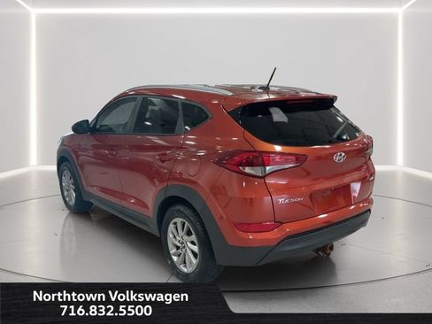 Used 2016 Hyundai Tucson SE w/ Option Group 02 AWD/4WD image 3