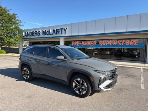 Used 2025 Hyundai Tucson SEL FWD image 1