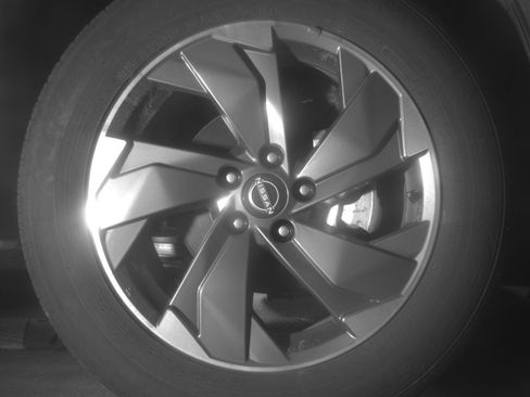 Used 2025 Nissan Rogue SV image 13