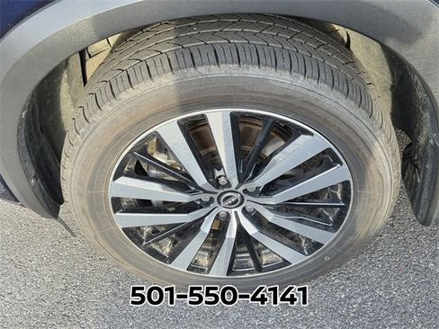 Used 2023 Nissan Pathfinder Platinum image 9