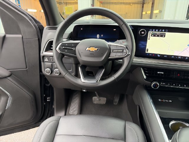 Used 2026 Chevrolet Tahoe LT RWD image 22