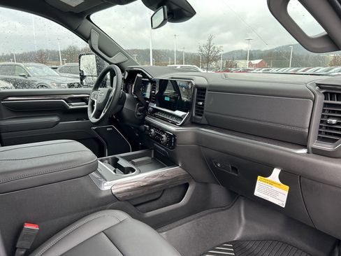 New 2026 Chevrolet Silverado 2500 LTZ w/ Trail Boss Package image 17