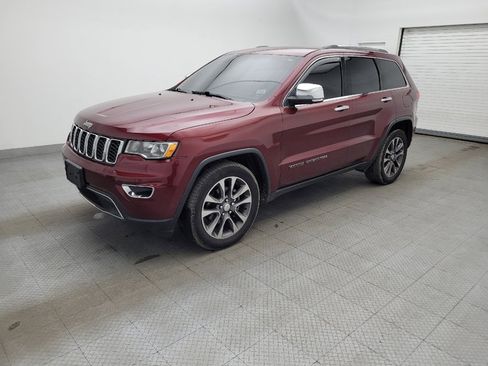 Used 2018 Jeep Grand Cherokee Limited image 2