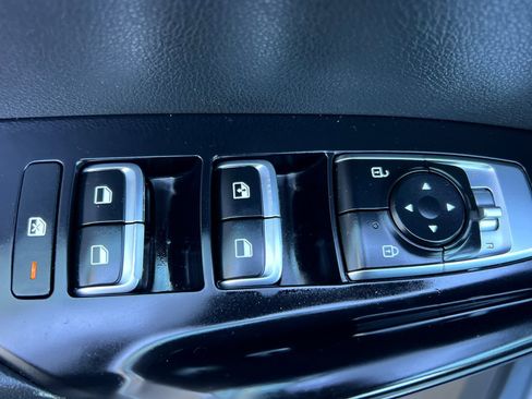 Used 2022 Kia K5 LXS image 11