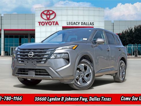 Used 2024 Nissan Rogue SV AWD/4WD image 1