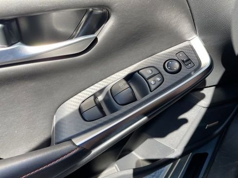 Used 2024 Nissan Sentra SR w/ SR Premium Package FWD image 24