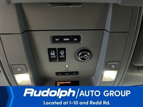 Used 2019 Chevrolet Suburban Premier w/ Premier Plus Edition image 35