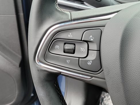 Used 2025 Buick Envista Sport Touring w/ Convenience I Package FWD image 31