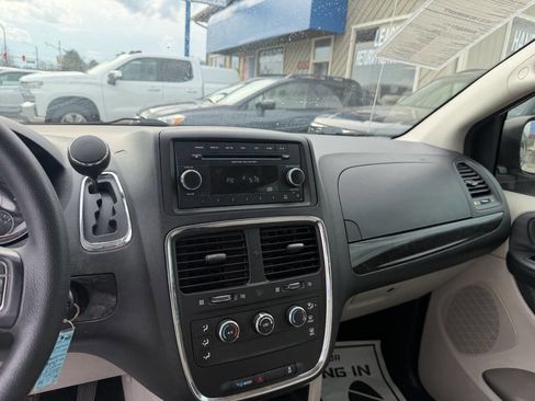 Used 2013 Dodge Grand Caravan American Value Package image 10