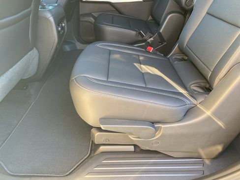 New 2026 Chevrolet Traverse LT w/ Midnight/Sport Edition image 16