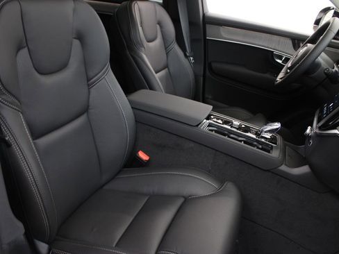 New 2026 Volvo XC90 B6 Ultra w/ Protection Package AWD/4WD image 26