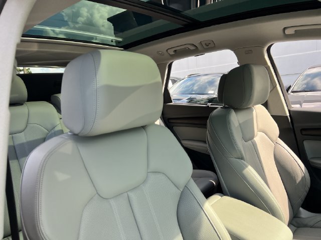 Used 2019 Audi Q5 Prestige w/ Prestige Package AWD/4WD image 32