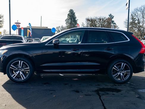 Used 2018 Volvo XC60 T5 Momentum w/ Convenience Package AWD/4WD image 14