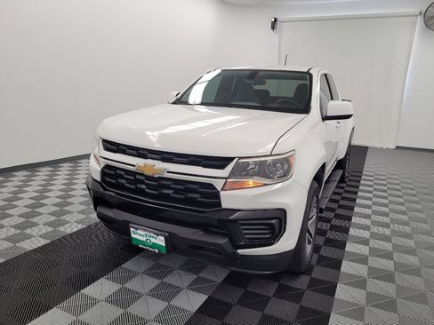 Used 2021 Chevrolet Colorado W/T w/ Custom Special Edition RWD image 15