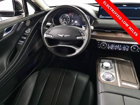 Used 2024 Genesis G80 image 20