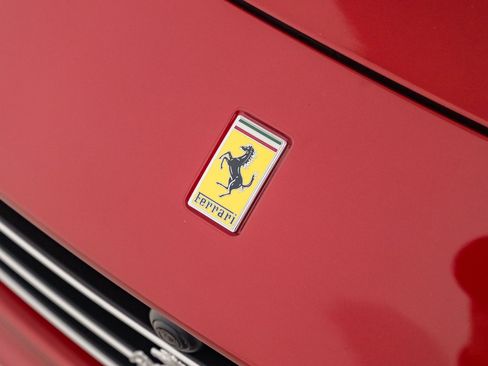Used 2015 Ferrari California T RWD image 57