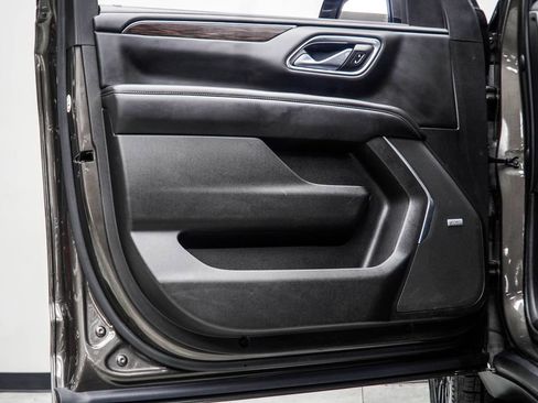 Used 2021 Chevrolet Tahoe LT RWD image 31