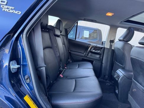 Used 2021 Toyota 4Runner TRD Off-Road Premium image 29