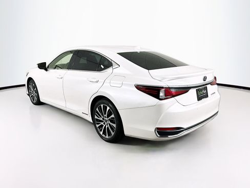 Used 2019 Lexus ES 300h w/ Premium Package FWD image 5