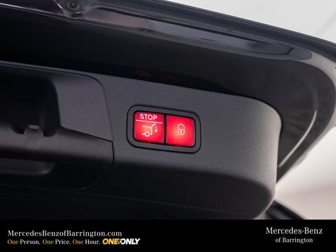 New 2026 Mercedes-Benz GLB 250 4MATIC image 34