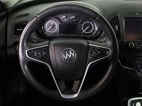Used 2015 Buick Regal image 39