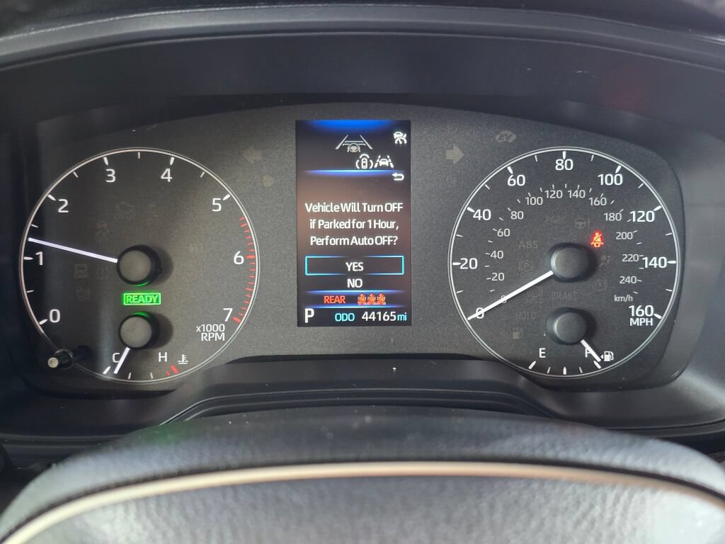 Used 2024 Toyota Corolla SE w/ SE Package FWD image 24