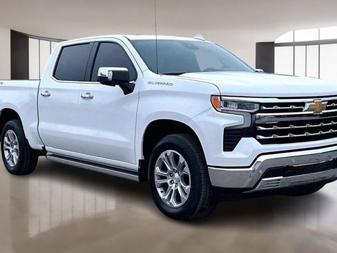 New 2026 Chevrolet Silverado 1500 LTZ w/ LTZ Premium Package AWD/4WD image 2