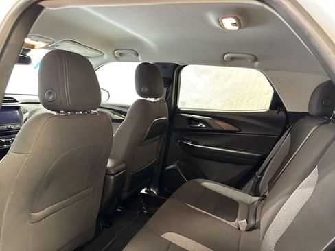 Certified 2021 Chevrolet TrailBlazer LT w/ Convenience Package image 13