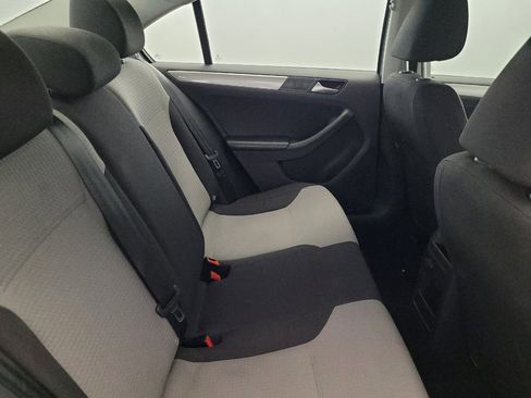 Used 2017 Volkswagen Jetta S FWD image 19