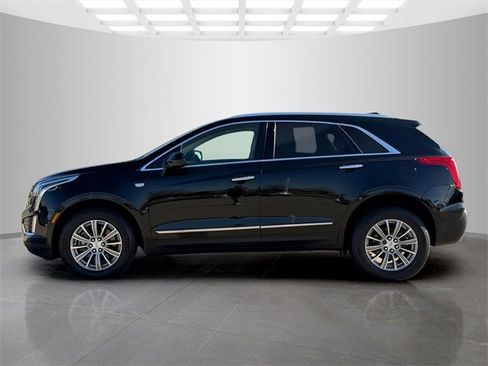 Used 2017 Cadillac XT5 Luxury image 7