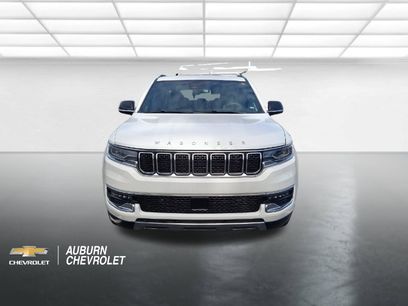 Used 2024 Jeep Wagoneer L Series III w/ Flexible Seating Group