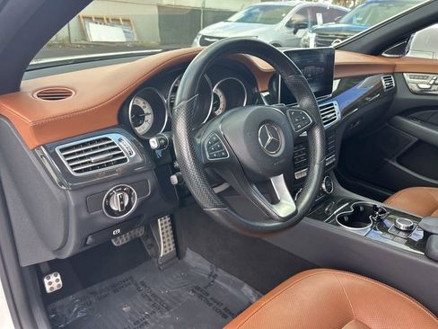 Used 2016 Mercedes-Benz CLS 400 image 11
