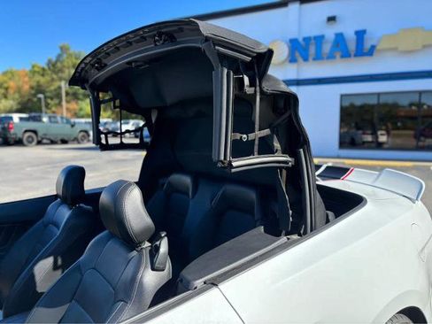 Used 2018 Ford Mustang GT Premium image 21