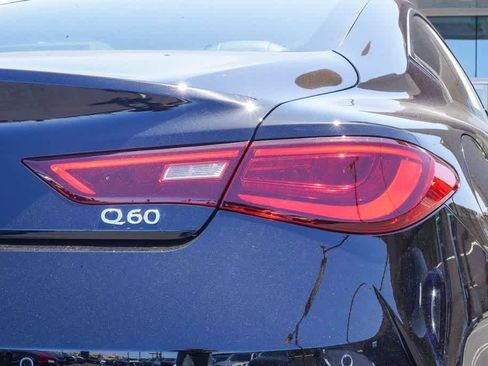 Used 2022 INFINITI Q60 3.0t Luxe w/ Essential Package RWD image 7