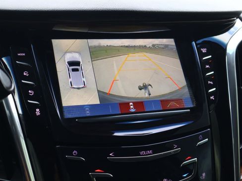 Used 2018 Cadillac Escalade Luxury image 38