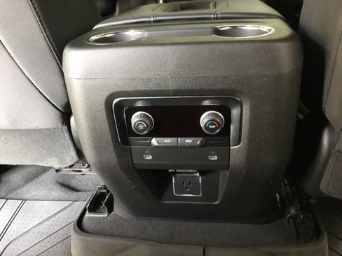 Used 2023 Chevrolet Tahoe LS AWD/4WD image 43