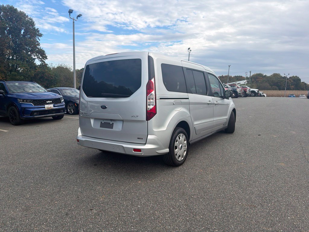 Used 2022 Ford Transit Connect XLT FWD image 8