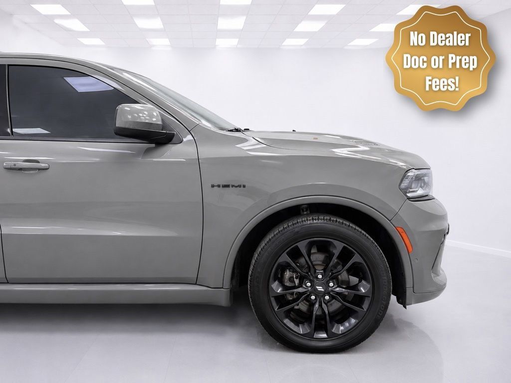 Used 2023 Dodge Durango R/T w/ Hemi Orange Plus Package AWD/4WD image 3