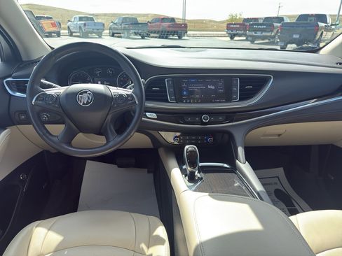 Used 2020 Buick Enclave Premium w/ Sun and Sites Package image 14