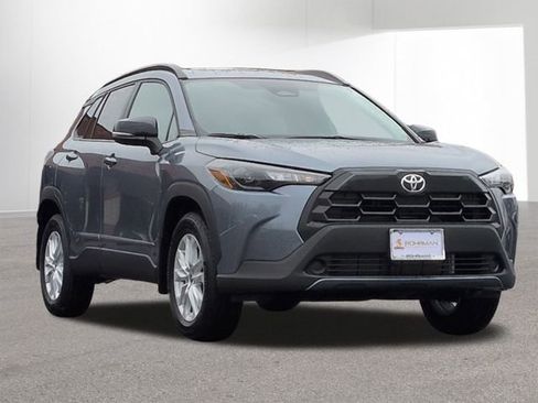 New 2026 Toyota Corolla Cross LE image 3