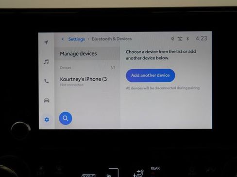 Used 2023 Toyota Highlander XLE image 35