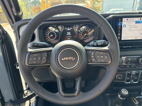 New 2025 Jeep Wrangler Sport S image 28